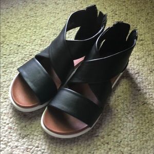 MIA sandals
